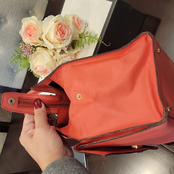 Pink Leather Handbag - Picture 4 of 12